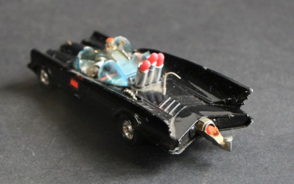 Corgi Toys Batmobil 1966 Metallmodell (4315)